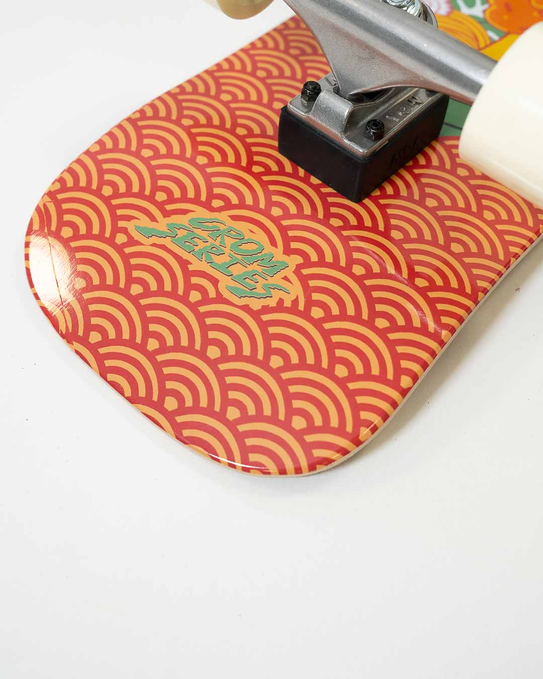 Sendai 29" Grom Series Yow Complete Surfskate