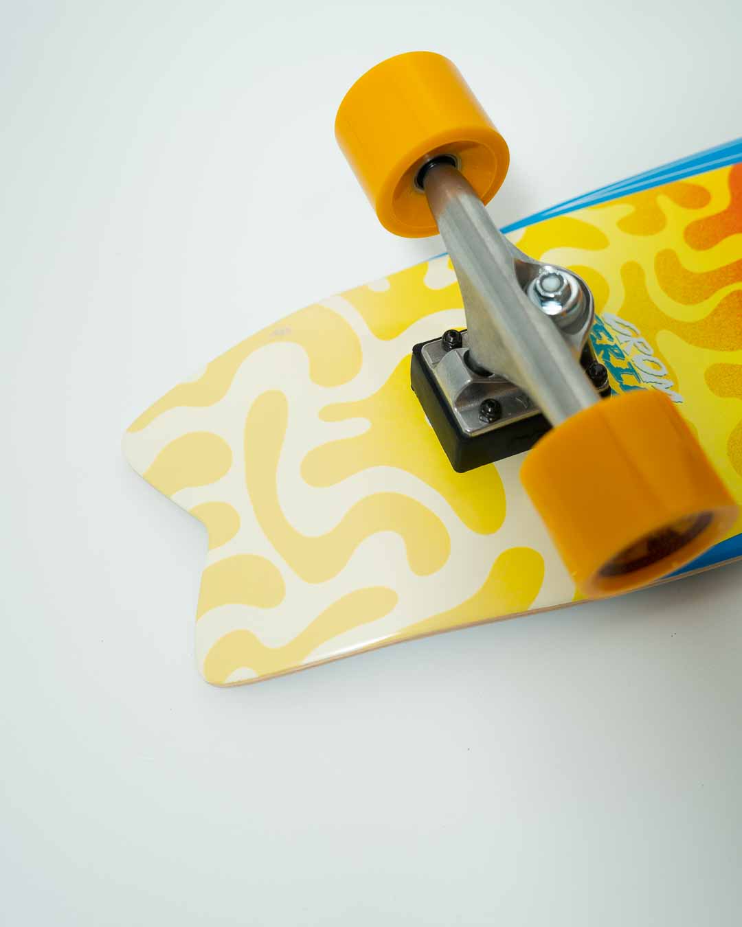 Huntington 30" Grom Series Yow Surfskate