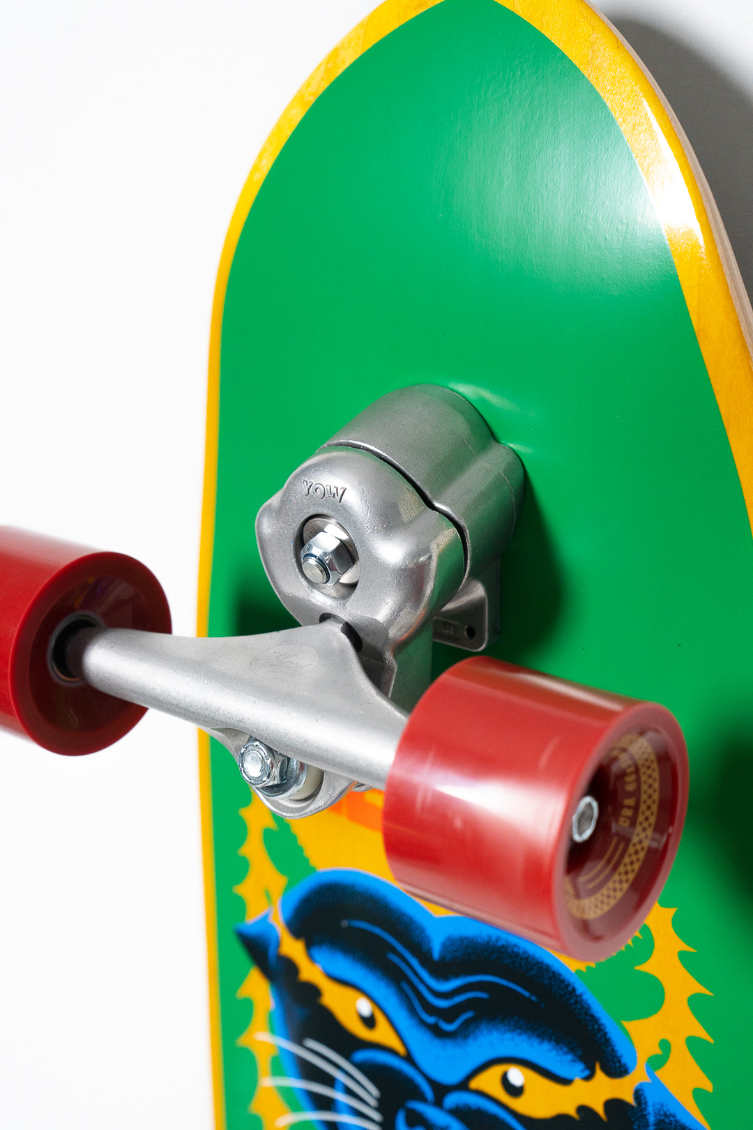 Medina Panthera 33.5" Signature Series Yow Surfskate